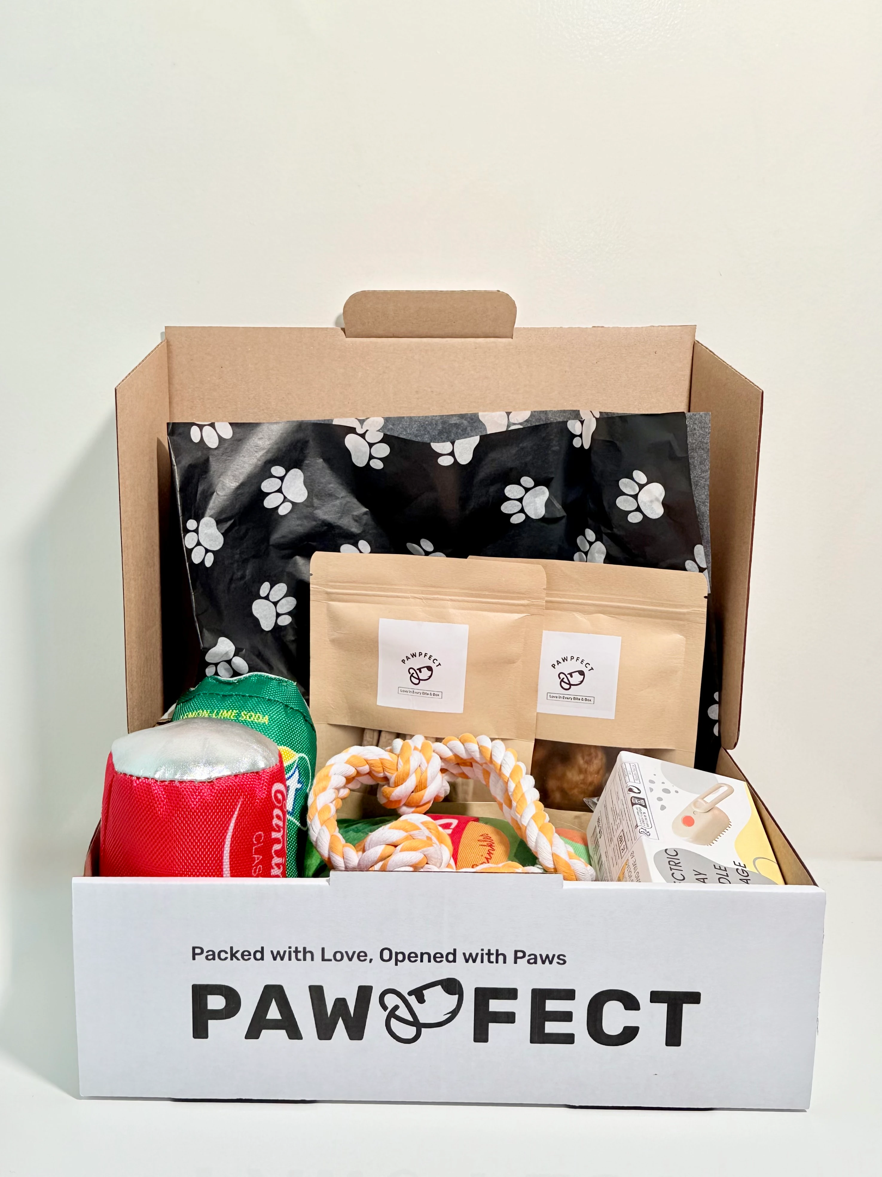 Pawpfect subscription box items